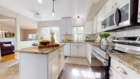 2780 Silver Spring Dr, Ann Arbor, MI 48103 photo 9