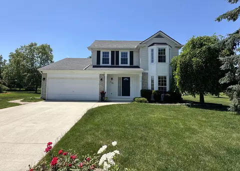 2780 Silver Spring Dr, Ann Arbor, MI 48103