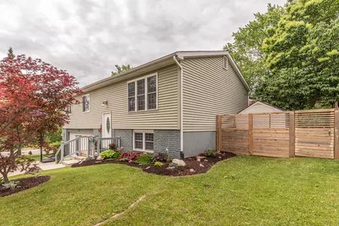 1805 N Franklin Ct, Ann Arbor, MI 48103