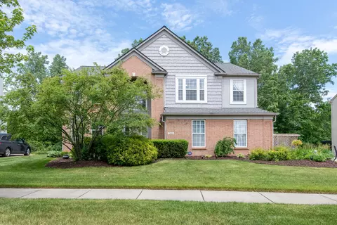 7899 Breezewood Ct, Ypsilanti, MI 48197