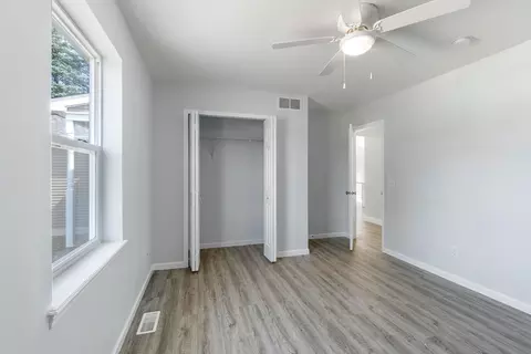 1137 Cooper Cv, Jackson, MI 49203 photo 24