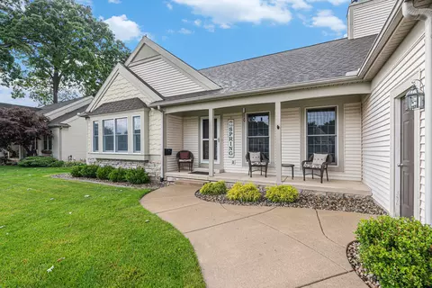 32 Dickens St, Spring Arbor, MI 49283 photo 2