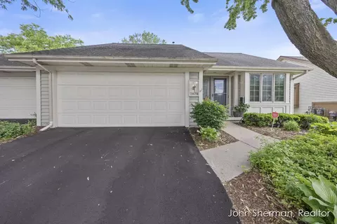 2829 Mulford Dr SE, Grand Rapids, MI 49546