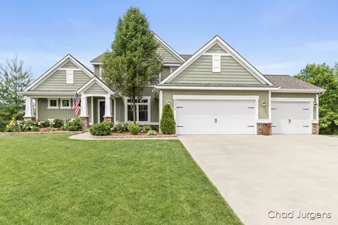 8079 Greendale Dr, Byron Center, MI 49315
