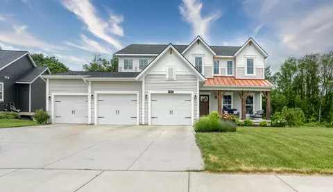 3087 Deer Haven Dr, Jenison, MI 49428