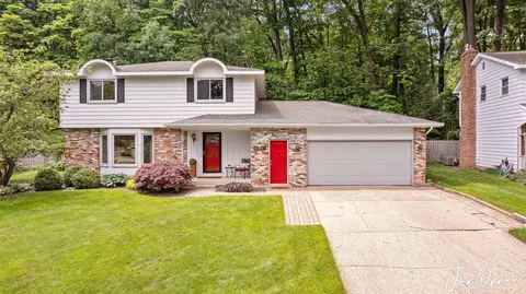1626 Sentinal St SW, Wyoming, MI 49519