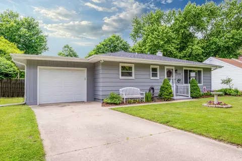2370 Virginia Rd, Benton Harbor, MI 49022
