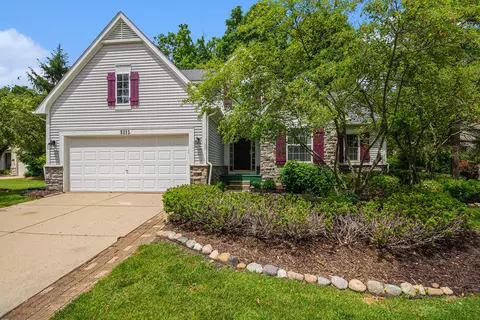 8215 Bridgeway Dr, Dexter, MI 48130