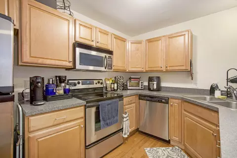 3078 Barclay Way, Ann Arbor, MI 48105 photo 13