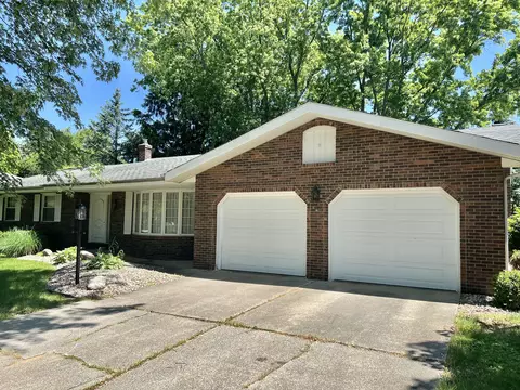 4351 Hart Dr, St. Joseph, MI 49085