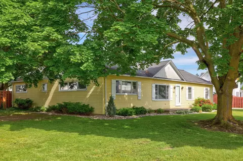 150 S Hemlock Rd, Hemlock, MI 48626 photo 3