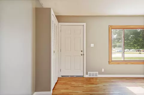 150 S Hemlock Rd, Hemlock, MI 48626 photo 6
