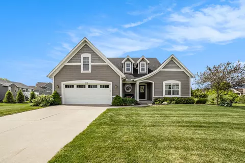 10158 Switchgrass Ln, Zeeland, MI 49464