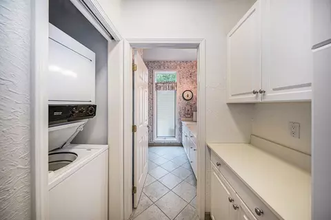 3589 Hendee Rd, Jackson, MI 49201 photo 10