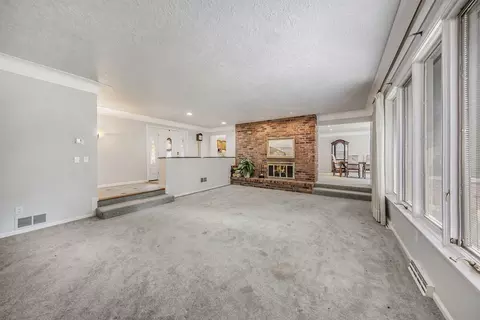 3589 Hendee Rd, Jackson, MI 49201 photo 6