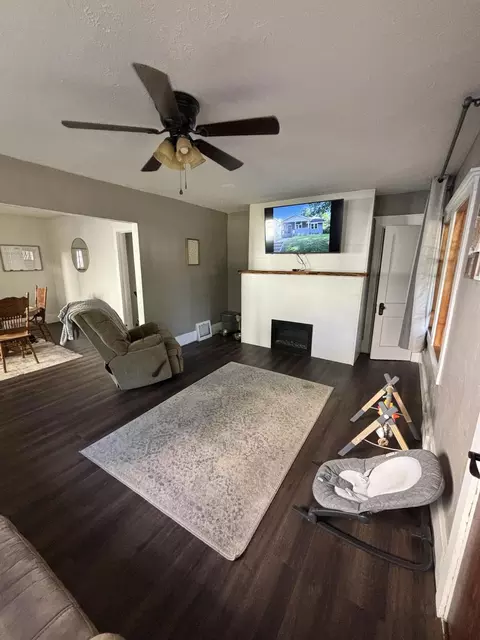 413 Rust Ave, Big Rapids, MI 49307 photo 4