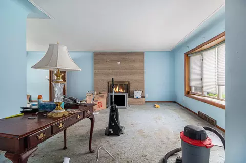 38803 Ecorse Rd, Romulus, MI 48174 photo 6