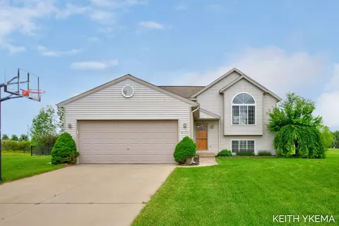 4165 Jesslee Dr, Hudsonville, MI 49426