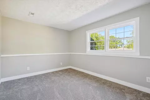 3342 Devon Dr NE, Grand Rapids, MI 49546 photo 29
