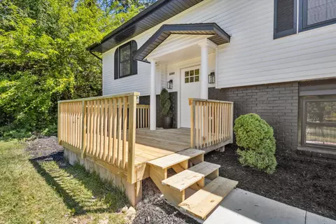 3342 Devon Dr NE, Grand Rapids, MI 49546 photo 4