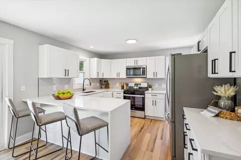 3342 Devon Dr NE, Grand Rapids, MI 49546 photo 15