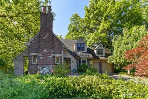 2170 Burton St SE, Grand Rapids, MI 49506