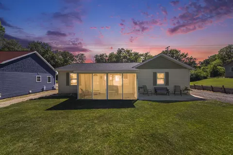 10611 Ocean Beach Rd, Clarklake, MI 49234