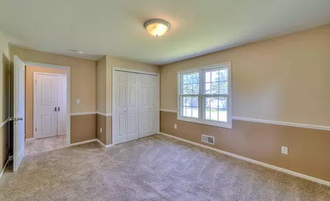 739 Royal Dr, Jackson, MI 49202 photo 22