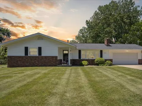 340 Barron Dr, Michigan Center, MI 49254