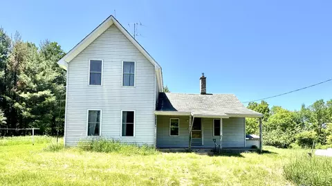 7449 S Saddler Rd, Chase, MI 49623