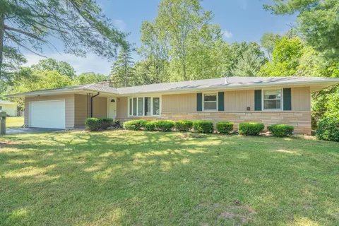 120 Keathley Dr, Battle Creek, MI 49014