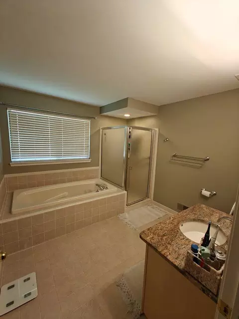 48522 Pin Oak Dr, Macomb, MI 48044 photo 33