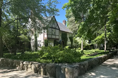 1926 Day St, Ann Arbor, MI 48104