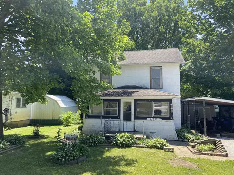 11911 Mckinley St, Jones, MI 49061