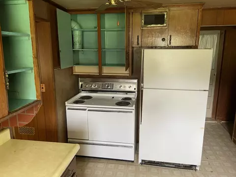 1114 Scott St, Niles, MI 49120 photo 9