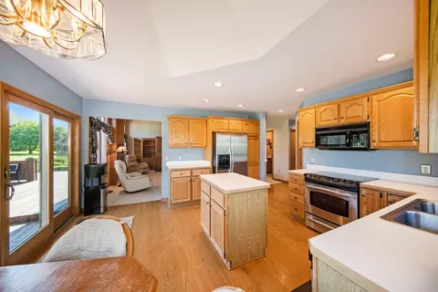 3202 Golfview Dr, Saline, MI 48176 photo 12