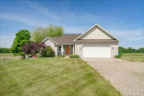 1504 S 8th St, Martin, MI 49070