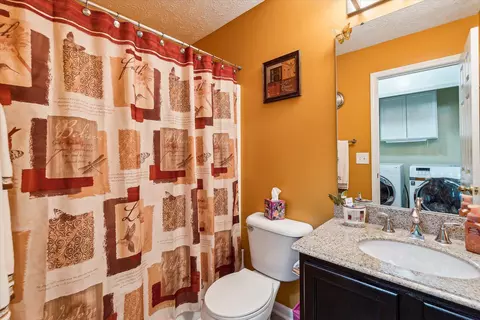 737 Dewars St, Howell, MI 48843 photo 24
