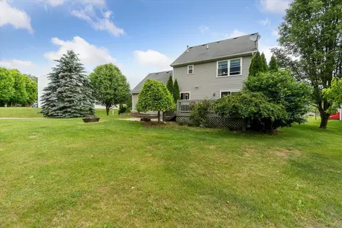 737 Dewars St, Howell, MI 48843 photo 38