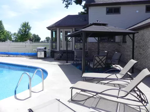 Exterior - 19882 Roys Rd, Constantine, MI 49042 photo 19 of 40