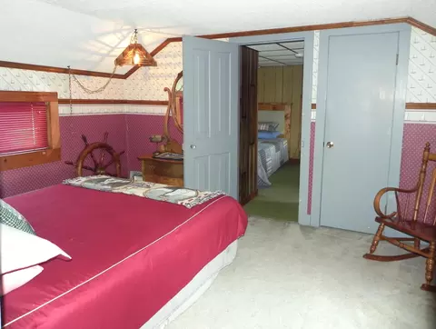 Bedroom - 19882 Roys Rd, Constantine, MI 49042 photo 6 of 7