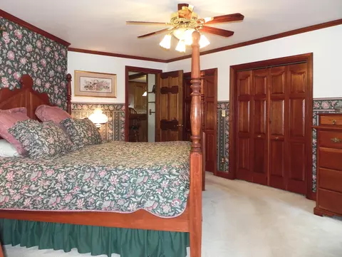 Bedroom - 19882 Roys Rd, Constantine, MI 49042 photo 1 of 7