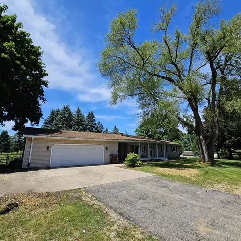 Exterior - 3670 Sargent Rd, Jackson, MI 49201 photo 21 of 23