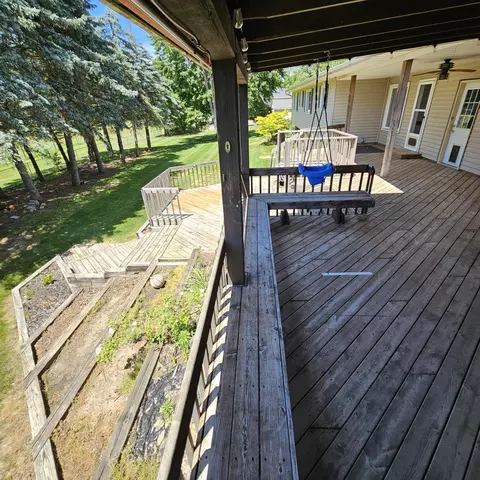 Exterior - 3670 Sargent Rd, Jackson, MI 49201 photo 7 of 23