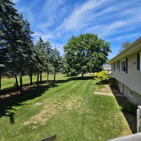 Exterior - 3670 Sargent Rd, Jackson, MI 49201 photo 10 of 23