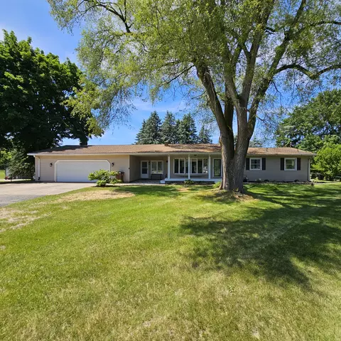 Exterior - 3670 Sargent Rd, Jackson, MI 49201 photo 22 of 23