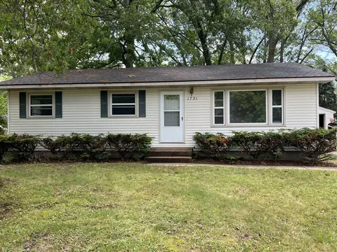 1731 Langeland Ave, Muskegon, MI 49442