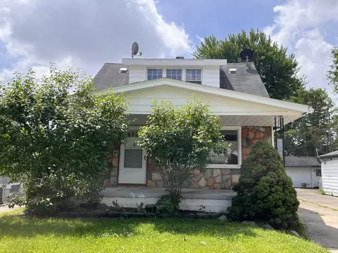 14958 Sumner, Redford, MI 48239