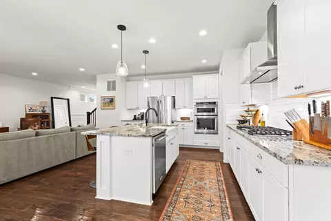 2907 Dillon Dr, Ann Arbor, MI 48105 photo 12