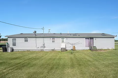 7066 Neff Rd, Edmore, MI 48829 photo 23